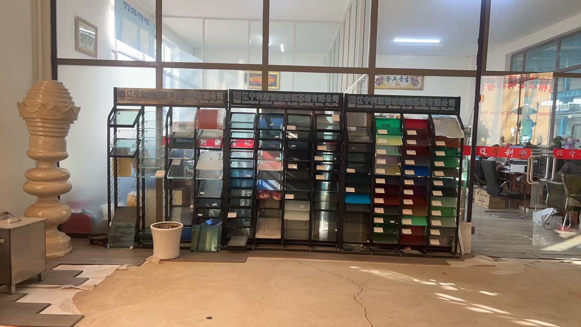 苏州市工程玻璃批量采购钢化玻璃 - 一站式服务
